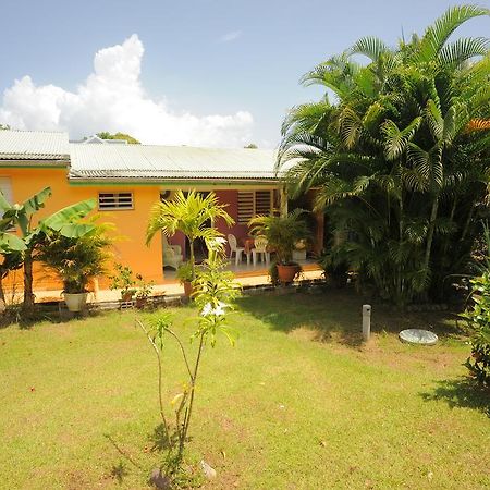 Au Domaine Des Bougainvilliers Villa Sainte-Rose Buitenkant foto