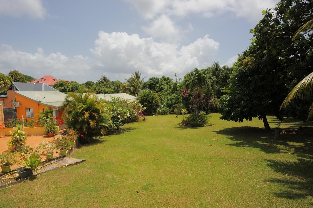 Au Domaine Des Bougainvilliers Villa Sainte-Rose Buitenkant foto