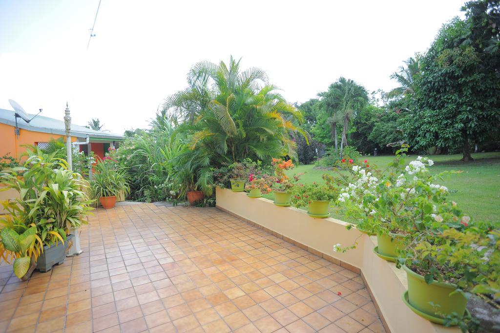 Au Domaine Des Bougainvilliers Villa Sainte-Rose Buitenkant foto