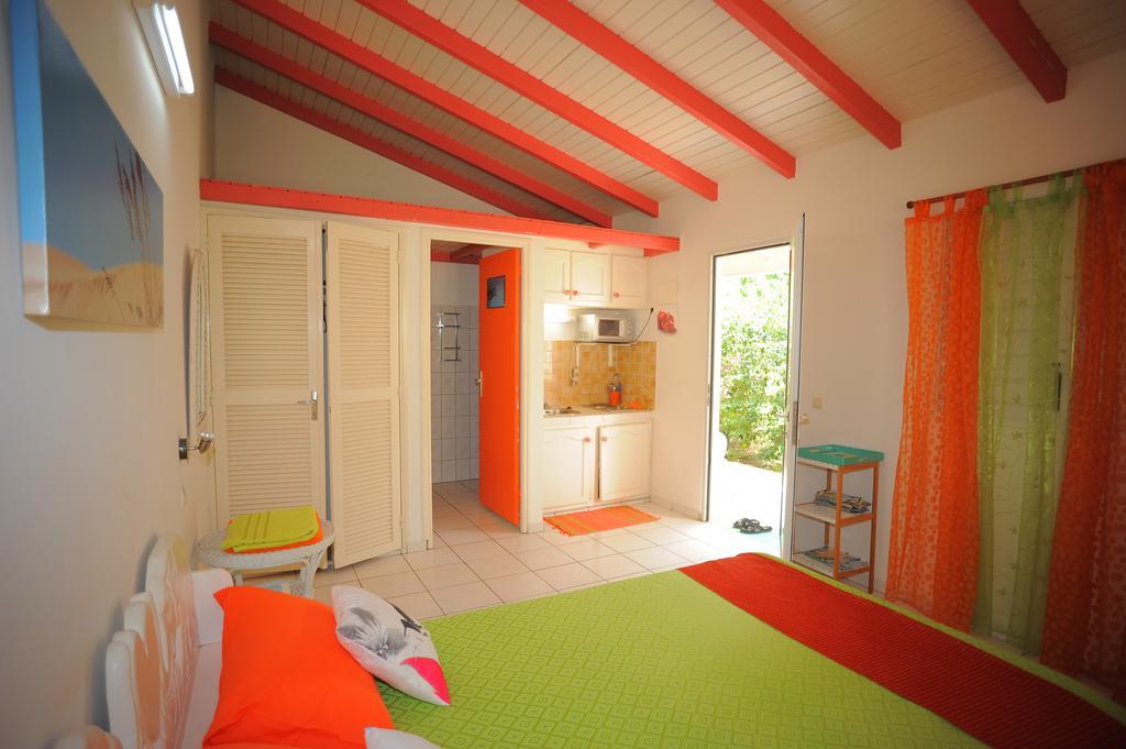 Au Domaine Des Bougainvilliers Villa Sainte-Rose Buitenkant foto